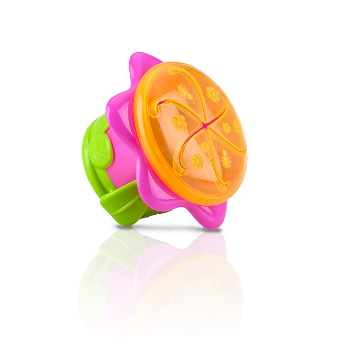 Nuby 3-D Flower Snack Keeper - Colors May Vary